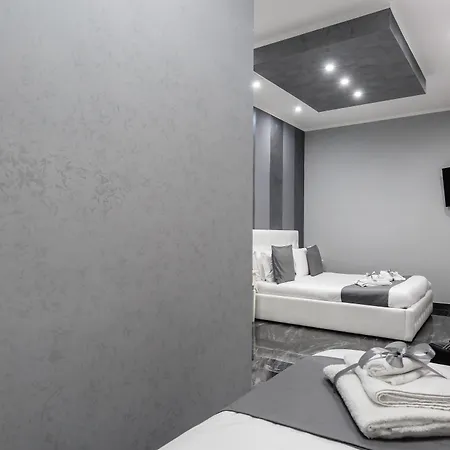 Palace 3* Neapel