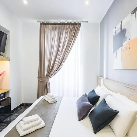 Bella Hotel