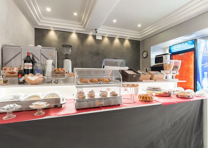 Palace 3* 那不勒斯