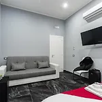 Palace 3* Neapel