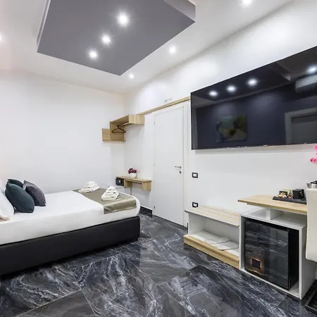 Palace Hotell